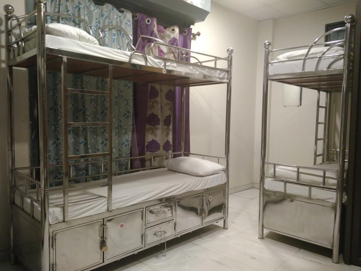 Super Capital O Hotel Konar Inn Turambhe Zewnętrze zdjęcie