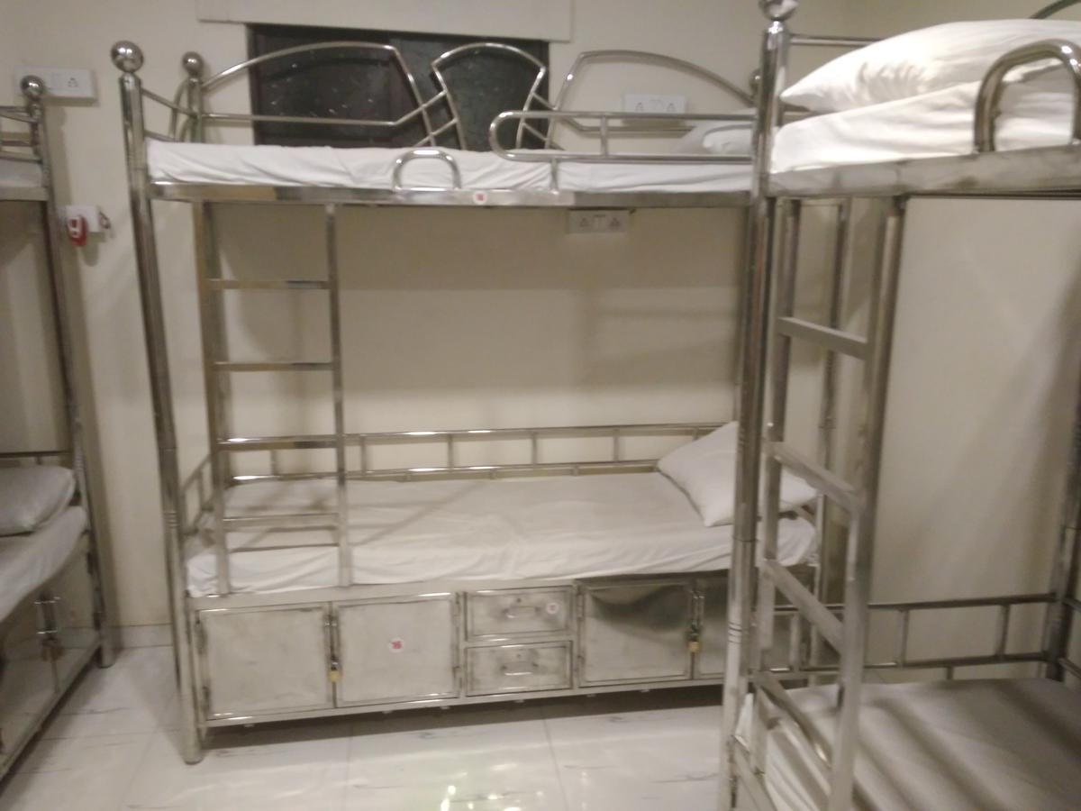 Super Capital O Hotel Konar Inn Turambhe Zewnętrze zdjęcie
