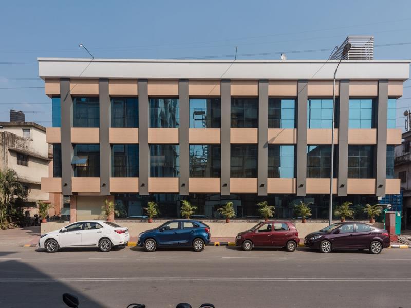 Super Capital O Hotel Konar Inn Turambhe Zewnętrze zdjęcie